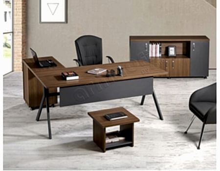 LİYA MÜDÜR TAKIMI